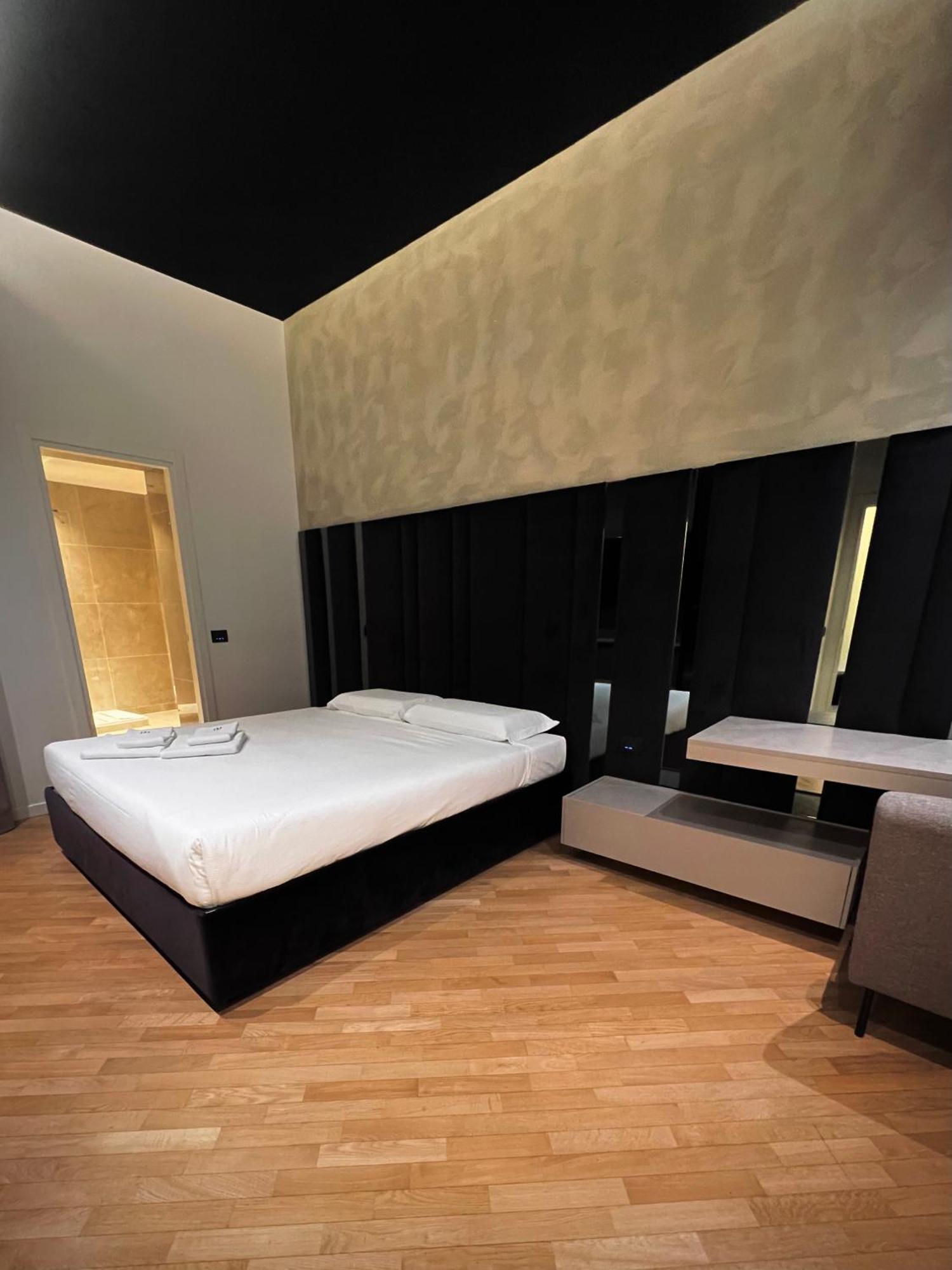 Moscova Luxury In Brera With Wifi And 3 Bedrooms Милан Экстерьер фото